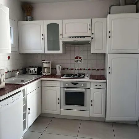Duplex A Port Avec Balcons Et Parking - Fr-1-868-15 * غريمو