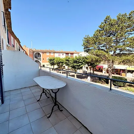 Duplex A Port Avec Balcons Et Parking - Fr-1-868-15