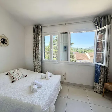 Διαμέρισμα Duplex A Port Avec Balcons Et Parking - Fr-1-868-15 Grimaud